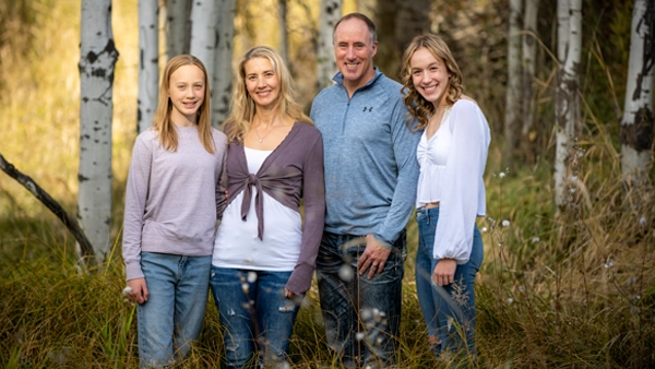 Chiropractor Kalispell MT Parker Ryan With Family Outdoors